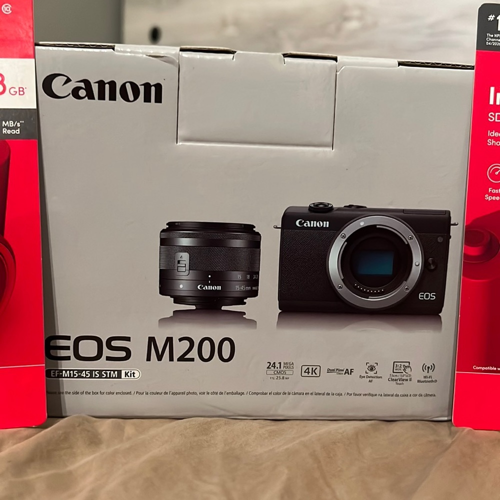 Canon Eos M200